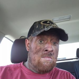 Meet your Posher, Adam